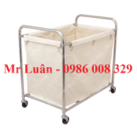 Xe dọn phòng chở đồ giặt là E4-D