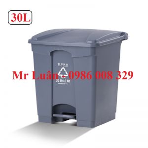 Thùng rác nhựa đạp chân 30L xám