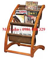 Kệ để tạp chí sách báo màu gỗ vàng