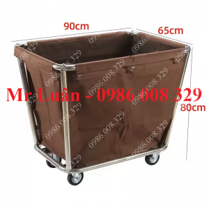 Xe dọn phòng chở đồ giặt là E4 nâu
